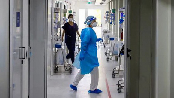 Greve Geral. Urg&ecirc;ncias, cuidados paliativos e pensos nos servi&ccedil;os m&iacute;nimos da sa&uacute;de