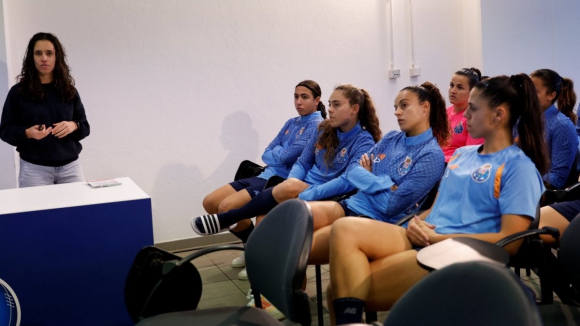 FC Porto (Feminino):&nbsp;Equipa feminina em forma&ccedil;&atilde;o do Sindicato