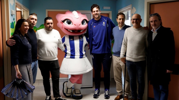 Miguel Queiroz: "&Eacute; muito importante arrancar sorrisos a estas crian&ccedil;as"