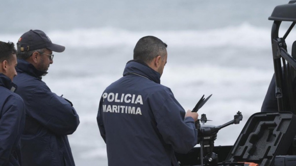 Corpo encontrado em praia de Viana do Castelo dever&aacute; ser de pescador desaparecido