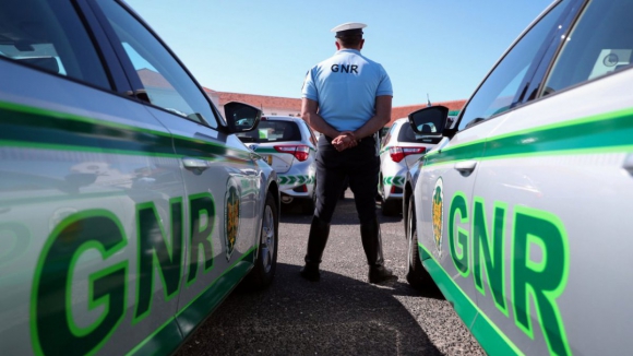 GNR e PSP detiveram 76 condutores por dia por excesso de &aacute;lcool