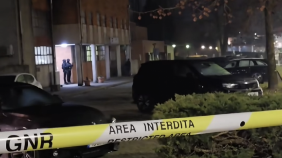 GNR barricado no posto de Felgueiras entregou-se &agrave;s autoridades