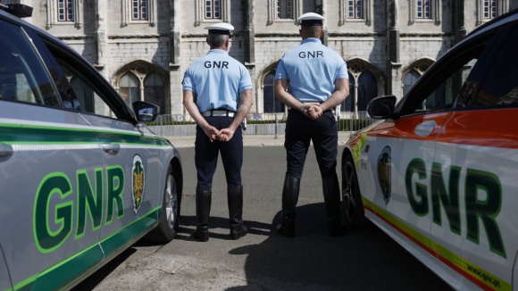 GNR det&eacute;m suspeito de causar acidente que deixou dois mortos na Maia em agosto