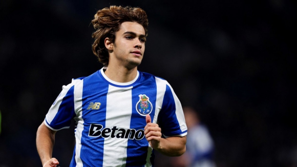 FC Porto:&nbsp;Rodrigo Mora eleito Jogador do Ano pelo jornal O Jogo