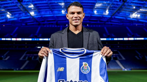 Thiago Silva:&nbsp;&ldquo;Vim para somar e ajudar todos a darem o melhor&rdquo;