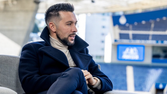 Francesco Farioli:&nbsp;&ldquo;Num pa&iacute;s com tanto talento devia falar-se mais sobre futebol&rdquo;