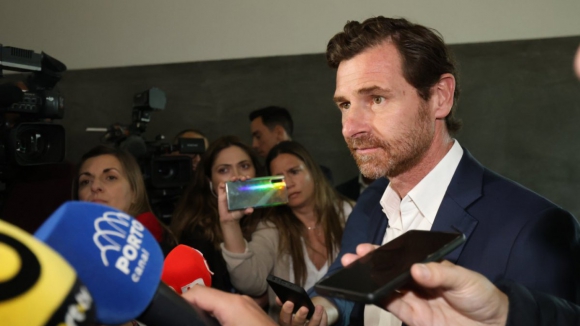Andr&eacute; Villas-Boas:&nbsp;&ldquo;Para o FC Porto &eacute; como se os rivais estivessem em igualdade pontual&rdquo;