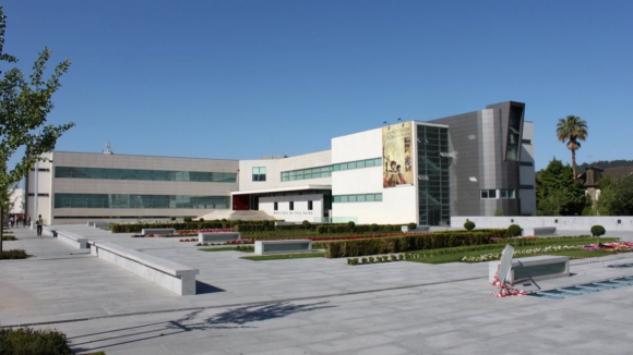 Homem constitu&iacute;do arguido por viola&ccedil;&atilde;o de regras urban&iacute;sticas em Vila Verde