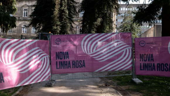 Linha Rosa do Metro do Porto estar&aacute; operacional at&eacute; mar&ccedil;o de 2027