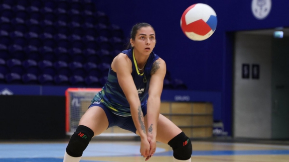 Vict&oacute;ria Alves:&nbsp;&ldquo;&Eacute; com trabalho &aacute;rduo que vamos em busca da vit&oacute;ria&rdquo;