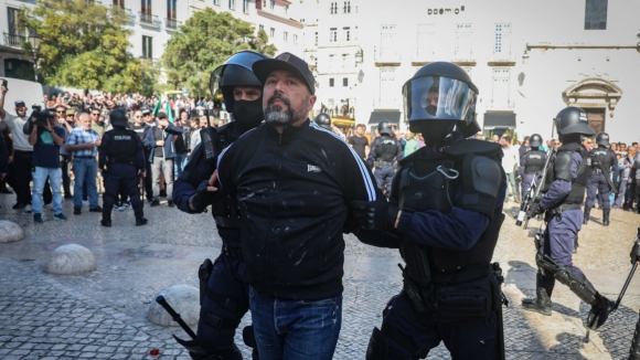 Tribunal aplica c&uacute;mulo de quatro anos de pris&atilde;o a M&aacute;rio Machado e nega suspens&atilde;o da pena