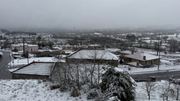 Previs&atilde;o de neve encerra escola de Izeda e cancela transportes em Bragan&ccedil;a