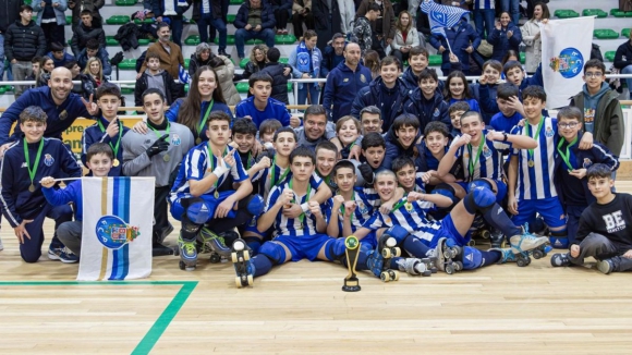 FC Porto (H&oacute;quei em Patins):&nbsp;Sub-15 sagram-se Bicampe&otilde;es Distritais de h&oacute;quei em patins
