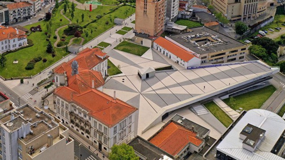 C&acirc;mara de Gaia aprova novo organograma que reduz despesa anual em 175 mil euros