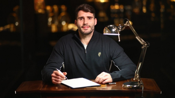 FC Porto (H&oacute;quei em Patins):&nbsp;Xavi Mali&aacute;n renova contrato