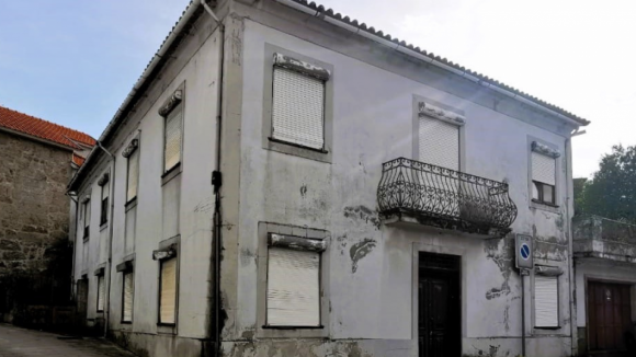 C&acirc;mara de Resende compra edif&iacute;cio centen&aacute;rio para transformar em Casa de Cultura