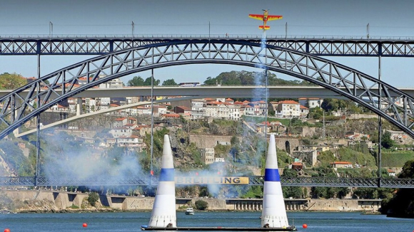 C&acirc;mara de Gaia vota apoiar festival a&eacute;reo Air Invictus com 425 mil euros