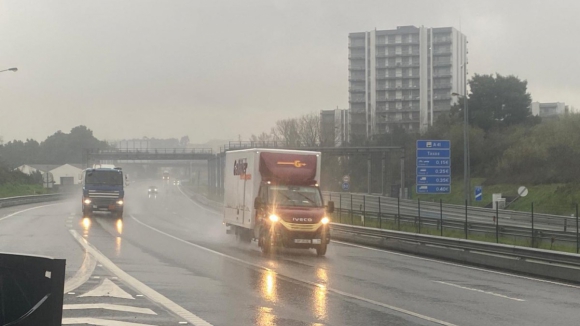 Pesados de mercadorias isentos de portagens na CREP/A41 a partir de hoje