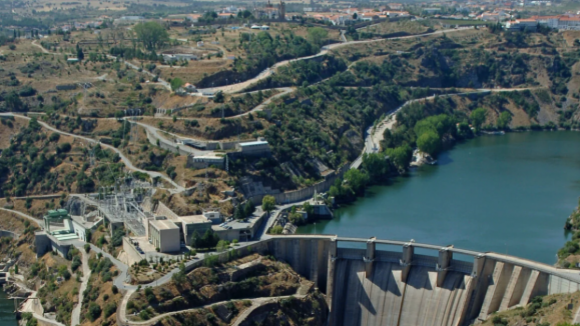 Munic&iacute;pios transmontanos perguntam pelos 335,2 ME de impostos da venda de barragens