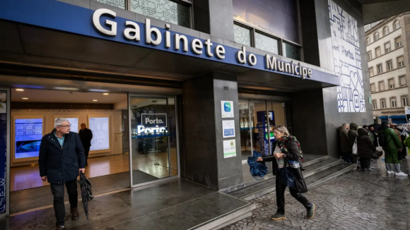 C&acirc;mara do Porto com 10 mil respostas a inqu&eacute;rito sobre servi&ccedil;os do Gabinete do Mun&iacute;cipe