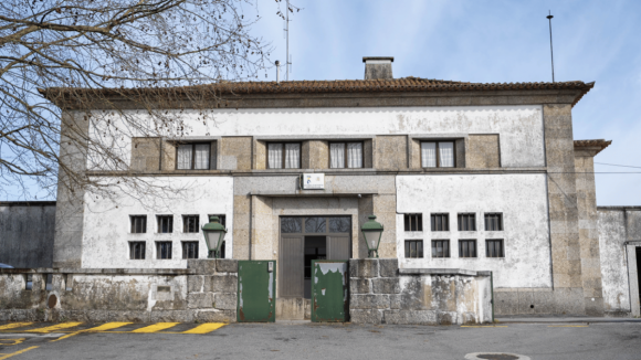 C&acirc;mara de Famalic&atilde;o sublinha urg&ecirc;ncia de "casa nova" para a GNR local