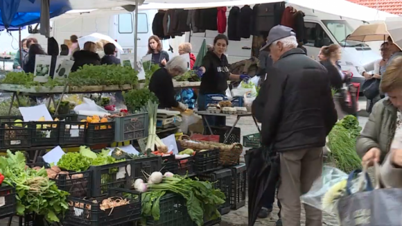 Munic&iacute;pio reduz em 50% taxas das feiras de janeiro e fevereiro