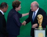Blatter promete trabalhar para que este seja o melhor Mundial da hist&oacute;ria do futebol