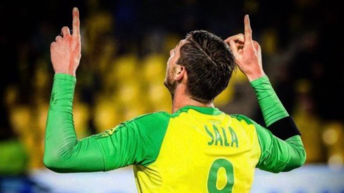 Pedido da mãe de Emiliano Sala um ano após a morte do jogador: «Que seja  feita justiça!» - Internacional - Jornal Record