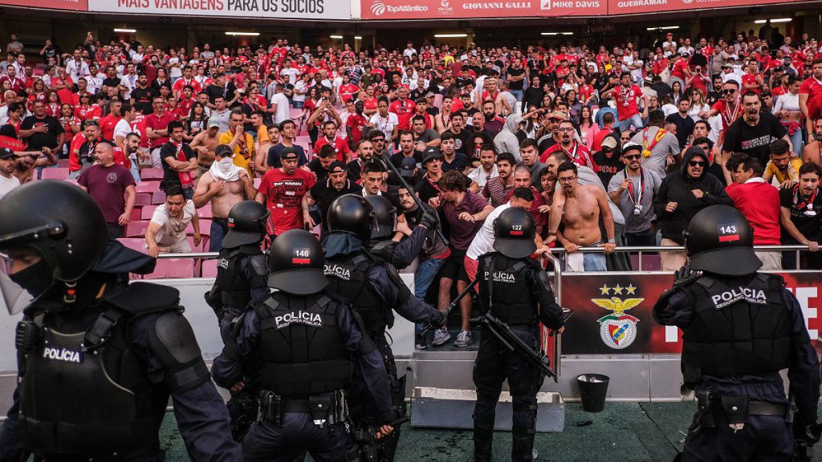 TVI adianta que Ministério Público acredita que o Benfica 'comprou