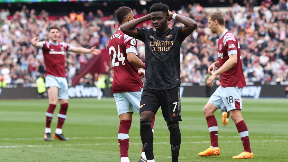 Premier League: Arsenal tropeça, e Manchester City é campeão