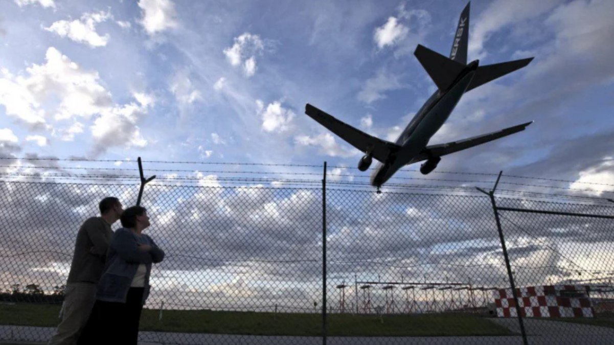 Verkehrsumleitung zu den Flughäfen Porto und Faro aufgrund des Weltjugendtags