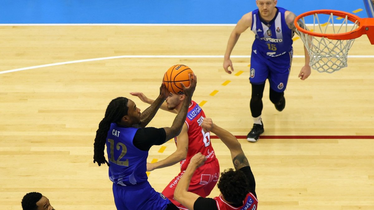 FC Porto (Basquetebol): Já estão disponíveis os bilhetes para o jogo frente  ao Imortal BC