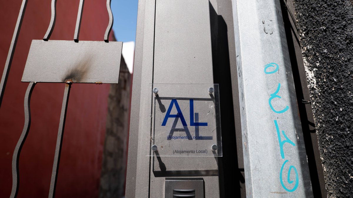 Featured image for Portugal's Short-Term Rental Sector Clashes with Housing Crisis Report: What Investors Need to Know